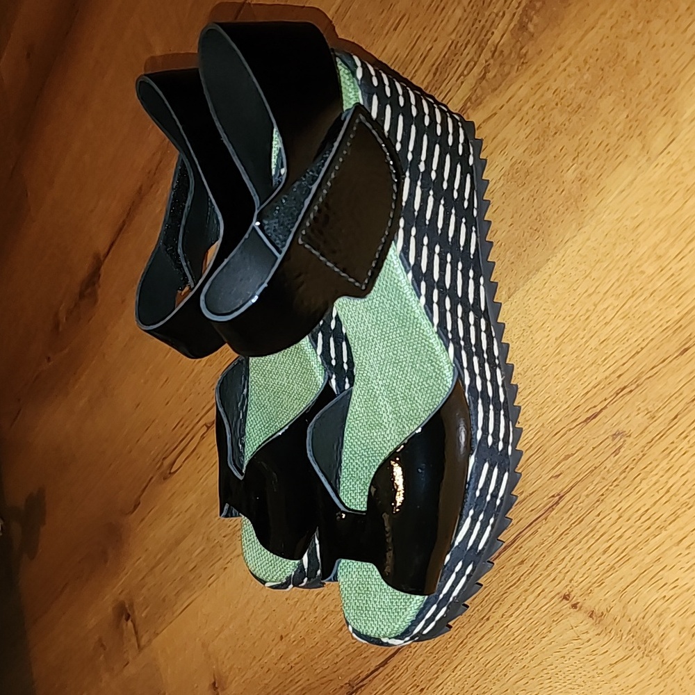 Pedro Garcia Black Wedges